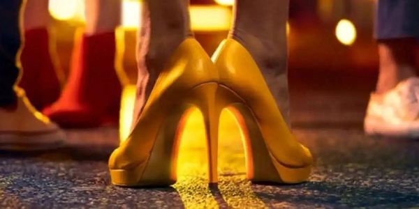 润滑油女色营销.jpg 10条沟通原则,让沟通变得高效而简单