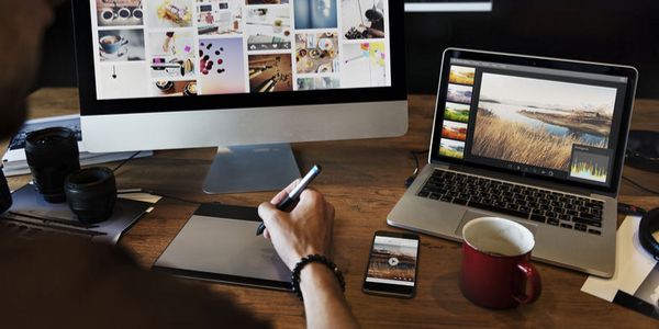 润滑油商情网编辑.jpg 油老板,企业网站的4大优势无可替代